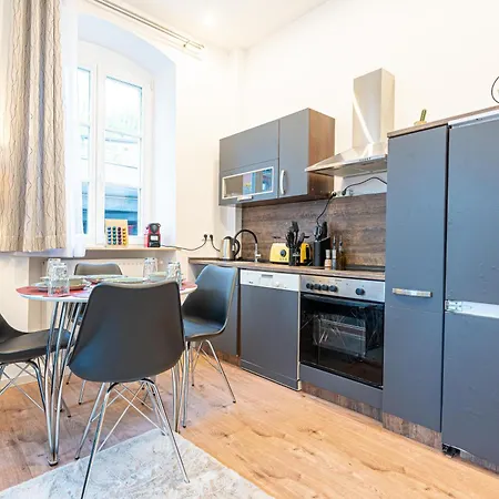 Lit Living - Luxus - Box Spring - Wh Old Town - Parking Apartamento *